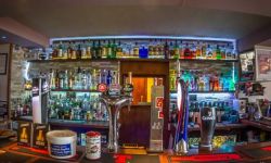 the bar at lamlash bay hotel